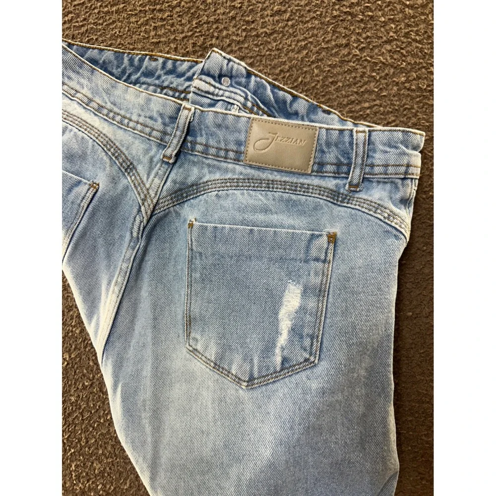 Jezzian Light Wash Distressed High Waisted Denim Jean Shorts Cuffed Hem Women